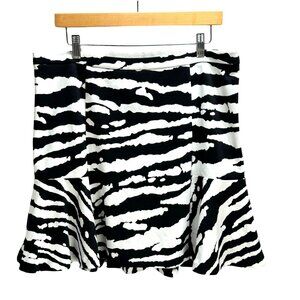 Michael Kors Black & White Zebra Print Flared Mini Skirt Size 14